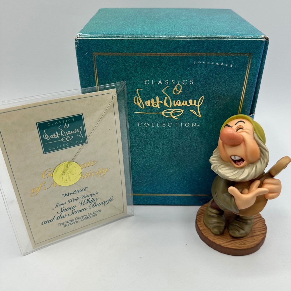 WDCC Disney Snow White Sneezy Ah-choo Figurine with COA and Box 410737